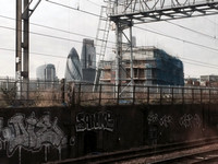 London 2015-03-06 to 07 seen via iPhone 6 plus camera
